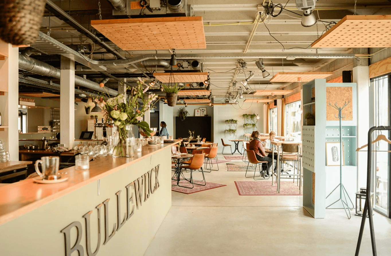 Horeca in de buurt van The Juliet aan de Hogehilweg 3